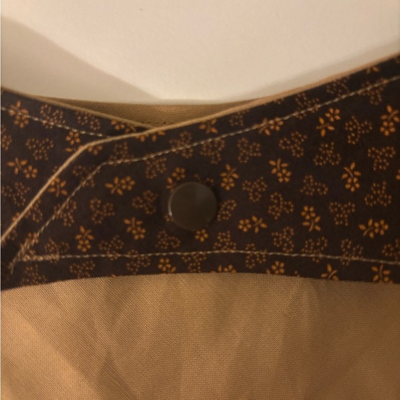 Size Medium Brown Floral Dog Bandana - Picture 3 of 3
